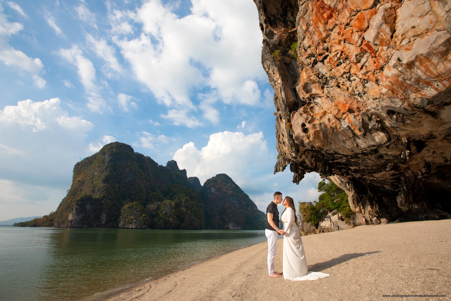 engagement photoshoot at james bond island phang nga bay