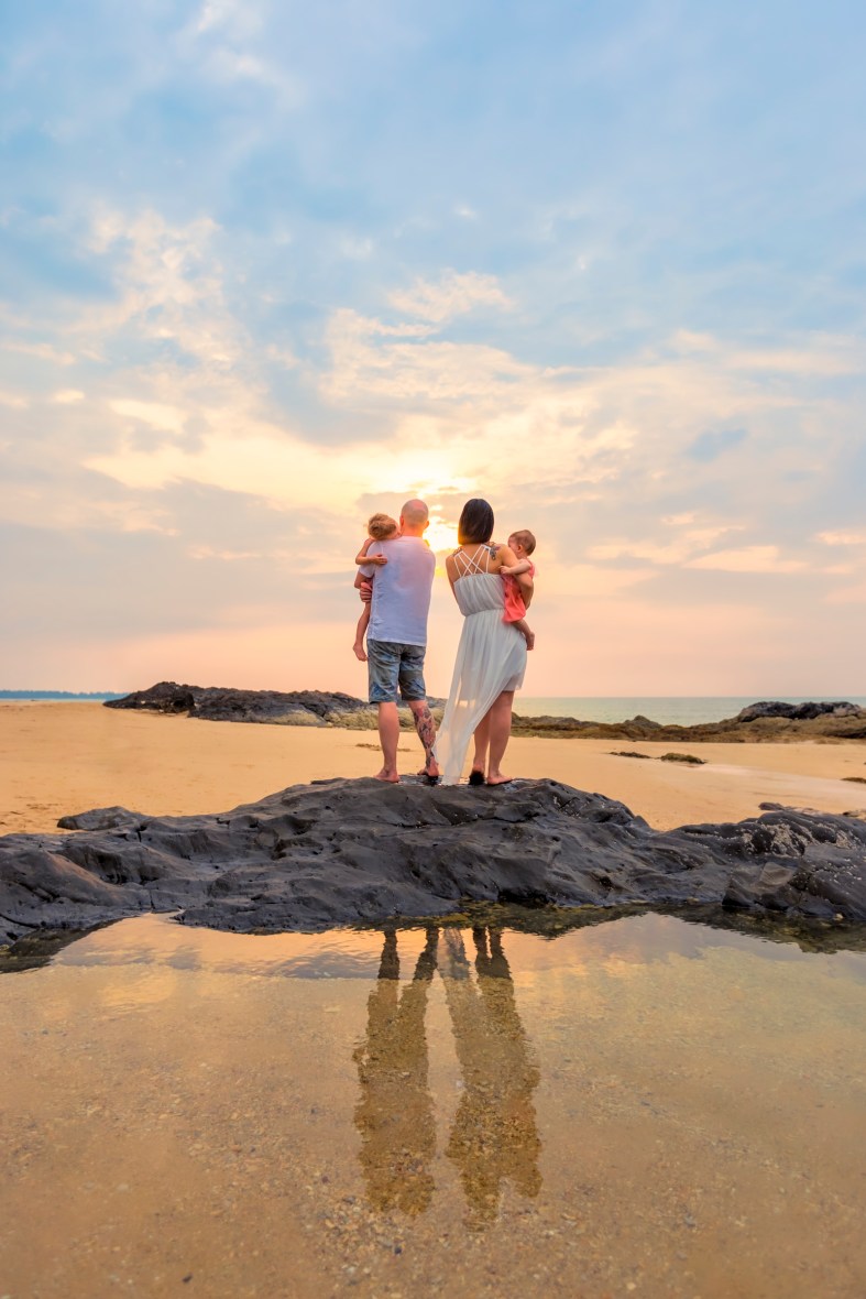 Family photoshoot at KHAO LAK PHANG-NGA