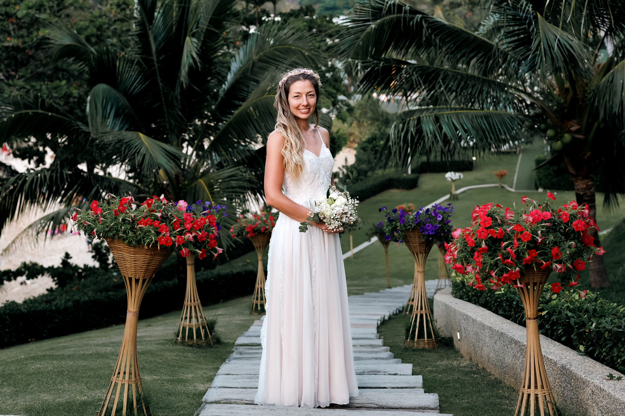 elopement wedding photoshoot at the shore Kata noi beach phuket