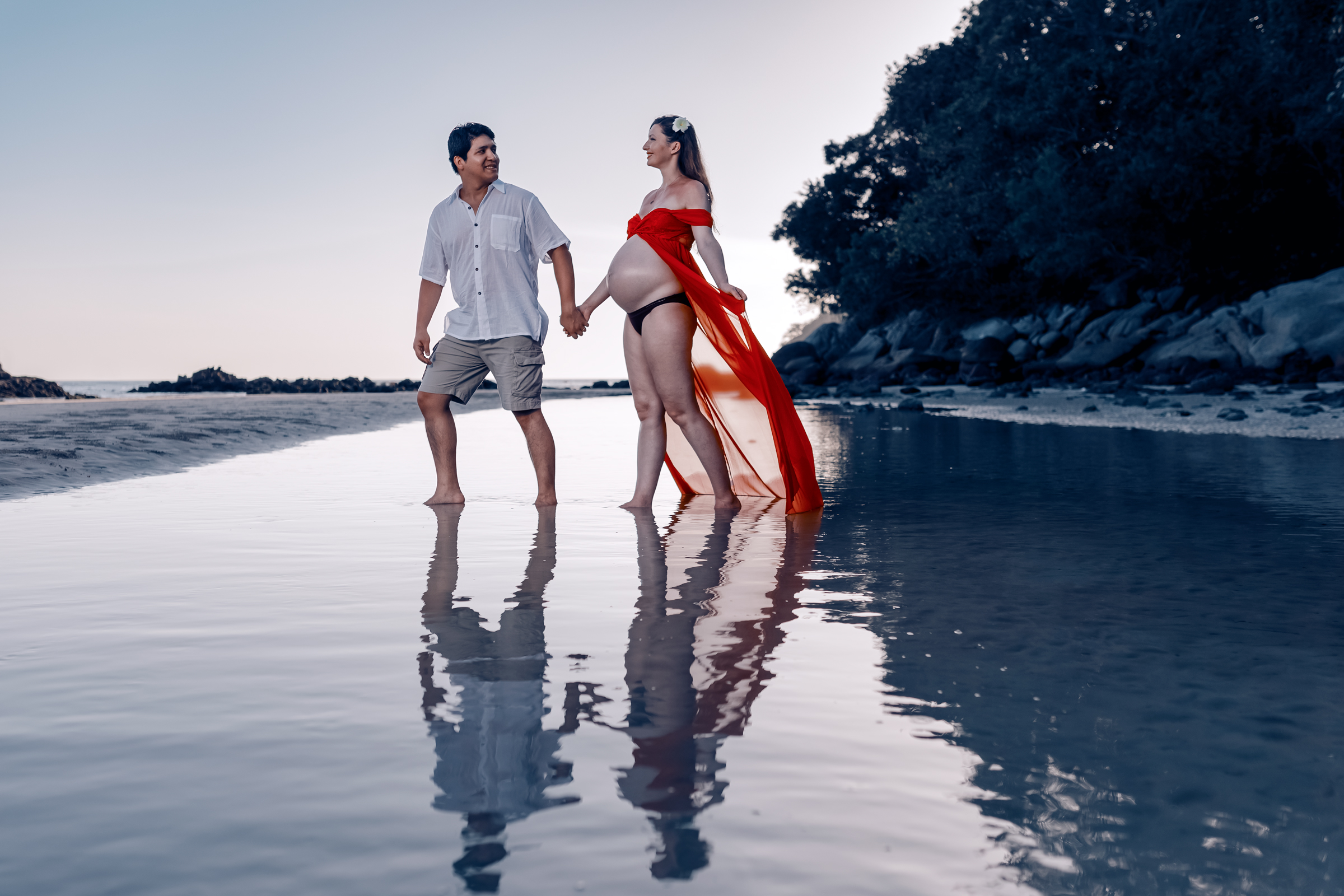 Maternity photoshoot at kata beach phuket