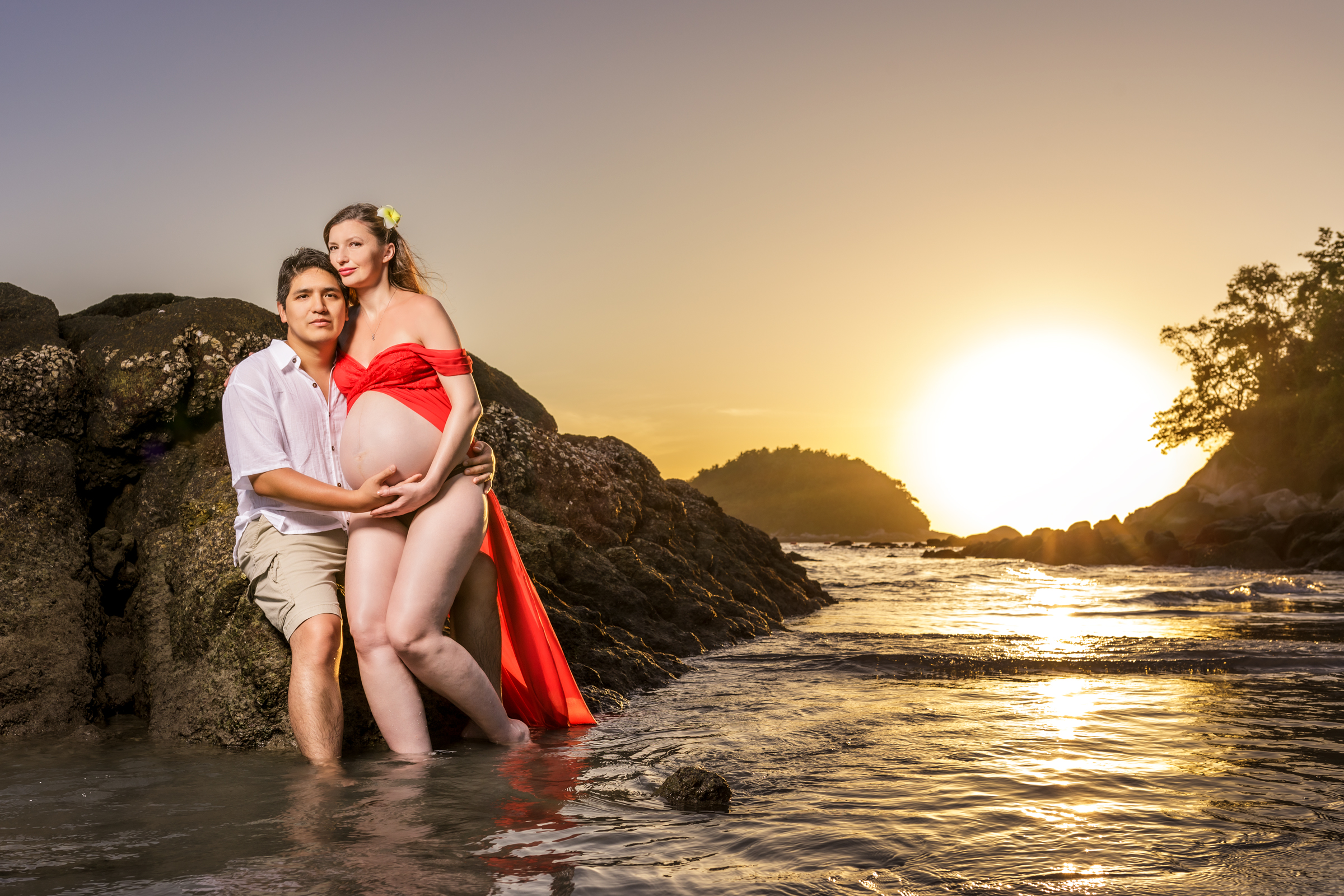 Maternity photoshoot at kata beach phuket