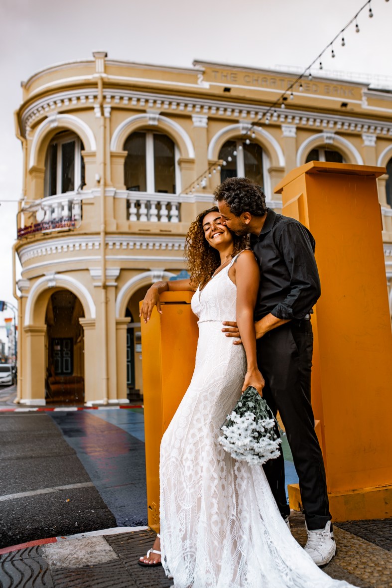 pre wedding photosoot at phuket old town