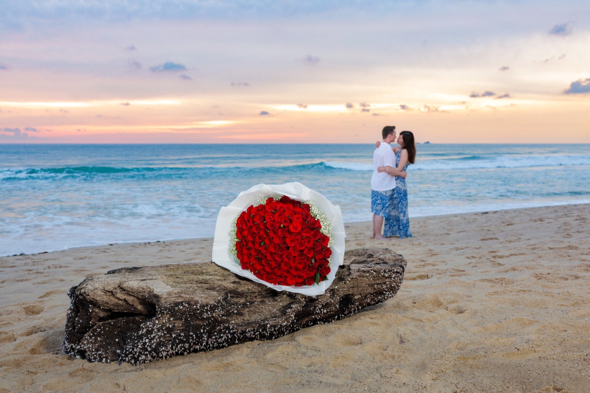 Engagement photoshoot at Laguna beach