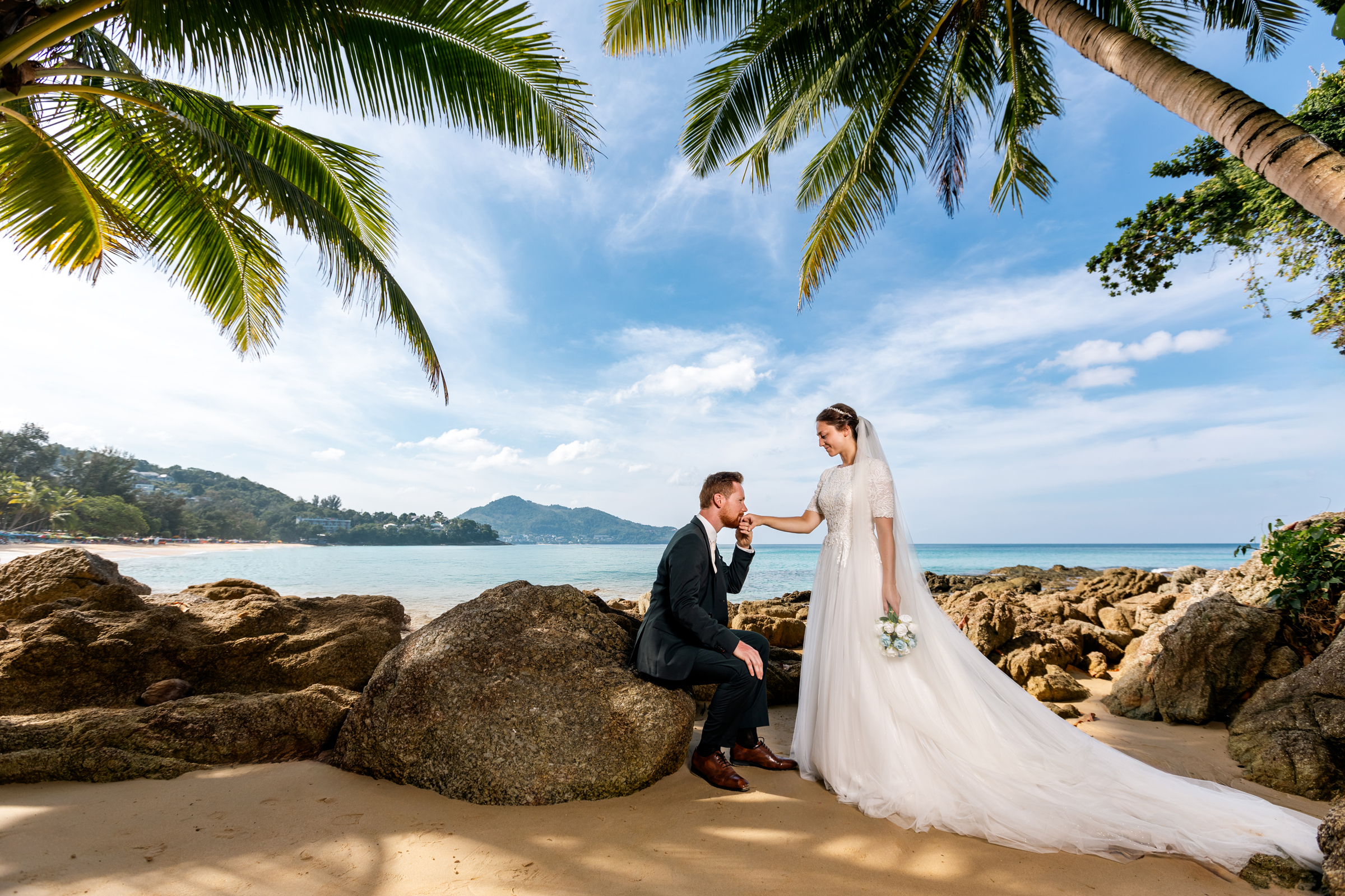 pre wedding photoshoot at surin beach phuket
