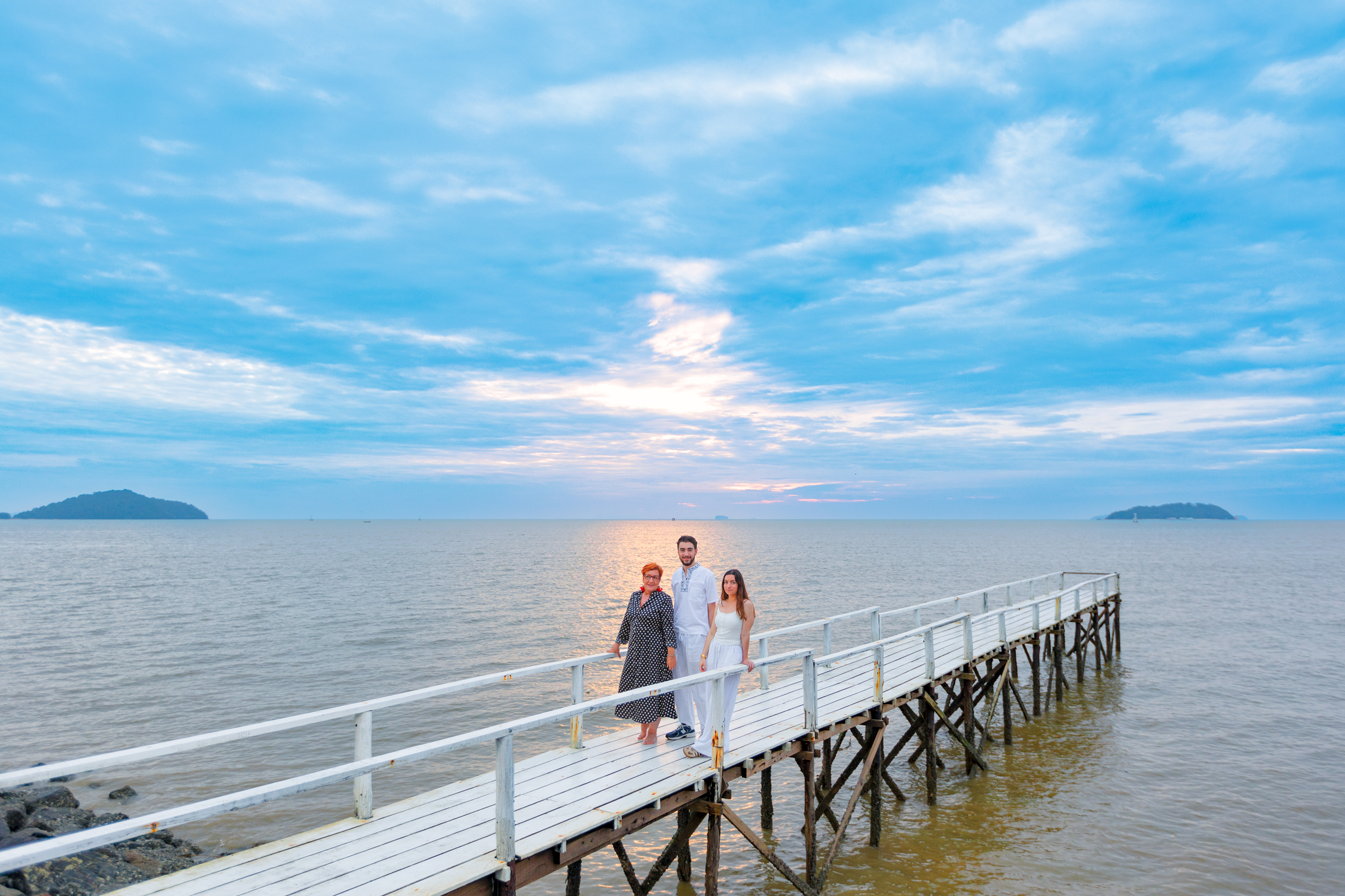 family photoshoot at sapan hin park phuket