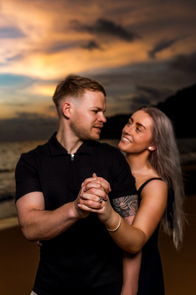 engagement photoshoot sa sunset at karon beach phuket