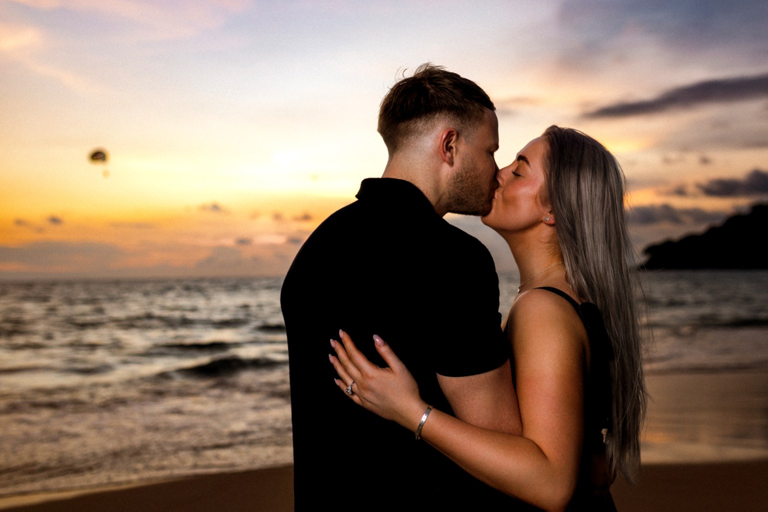 engagement photoshoot sa sunset at karon beach phuket