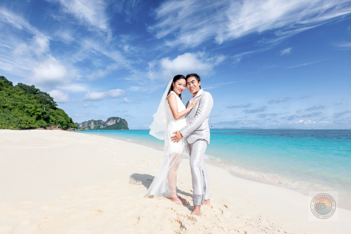 pre wedding photography at bamboo island phi phi krabi