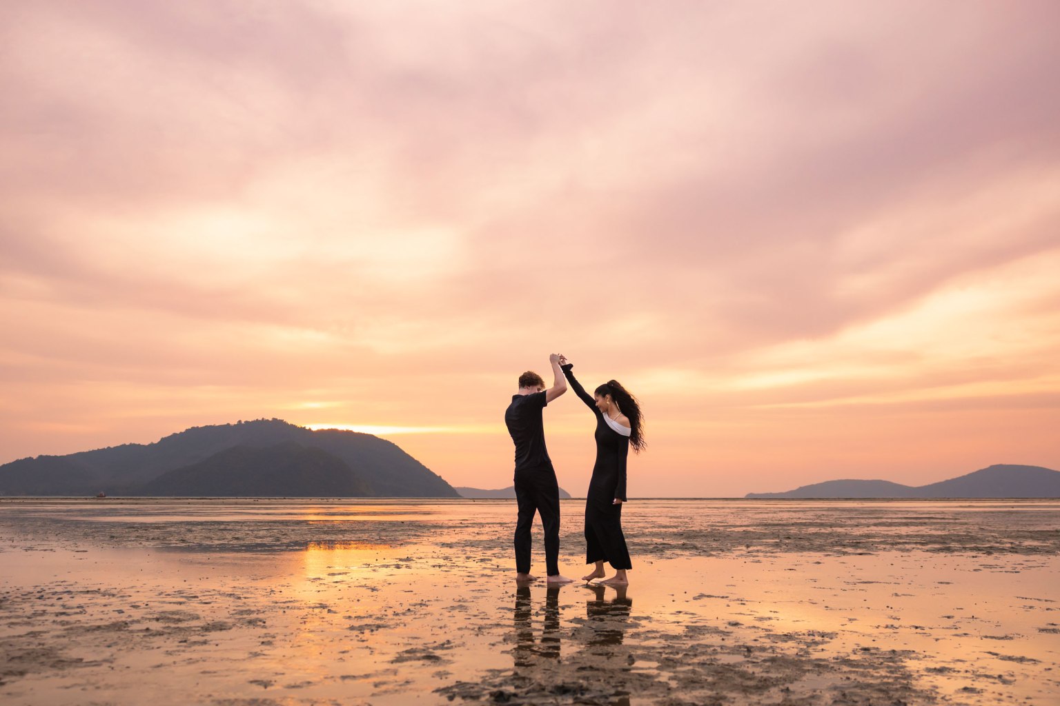 engagement photography at sunrise beach phuket