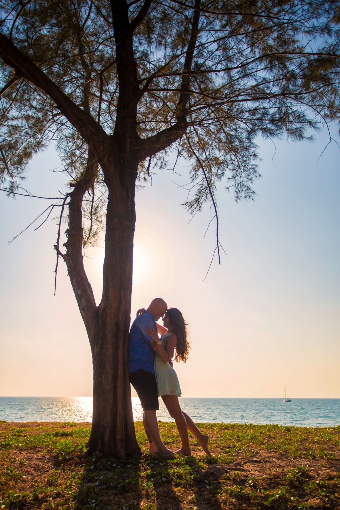 honeymoon photoshoot at kamala beach phuket