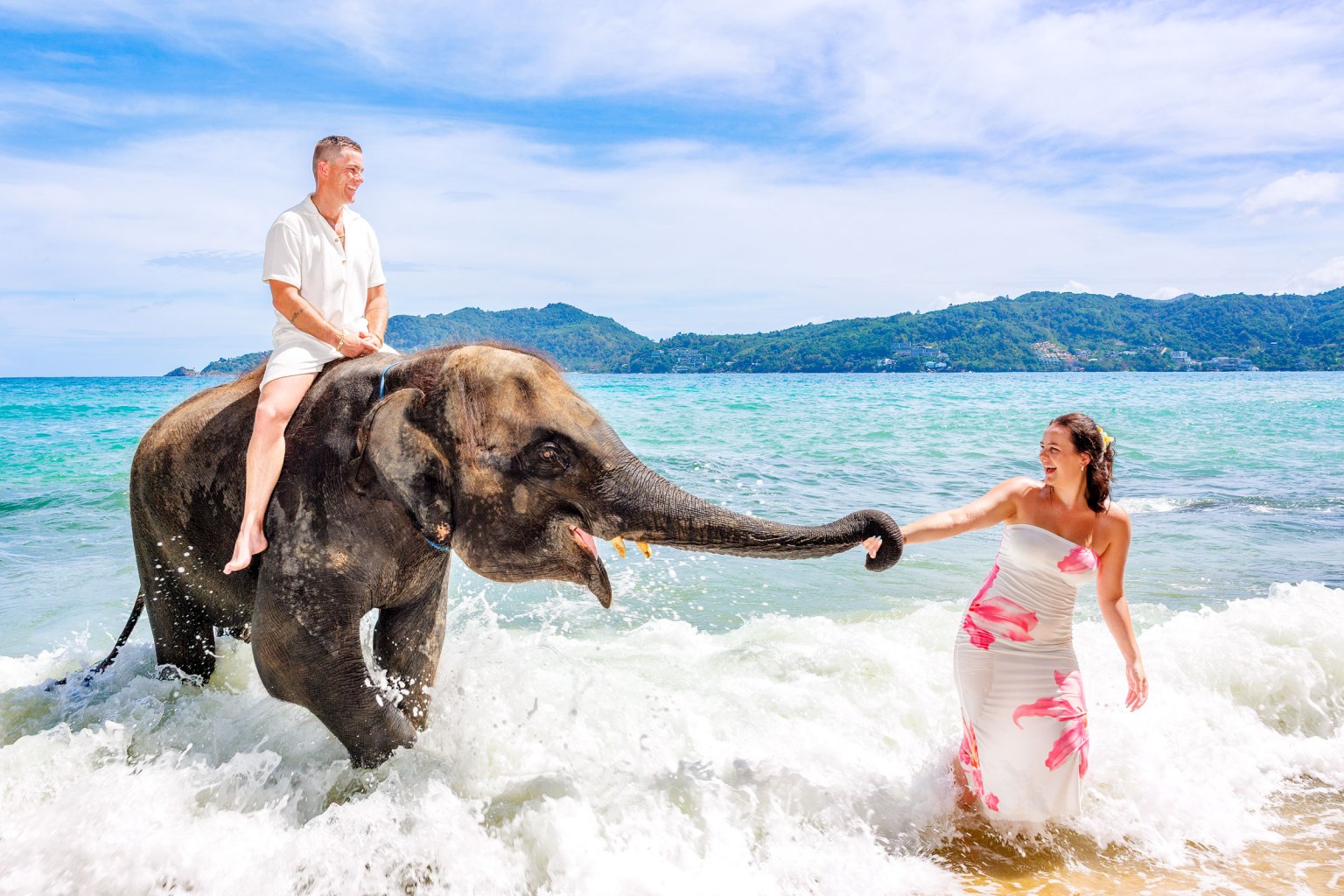 Couple photoshoot with elephants in phuket