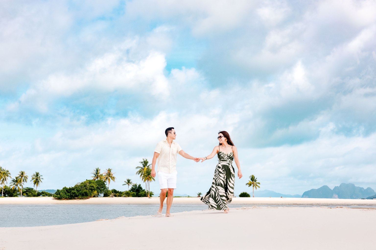 couple photoshoot at laem haad koh yao yai phang-nga