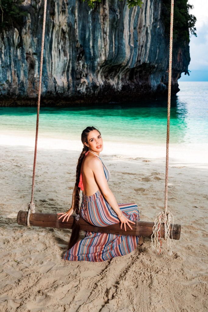 lifestyle portrait photography at Hong island krabi